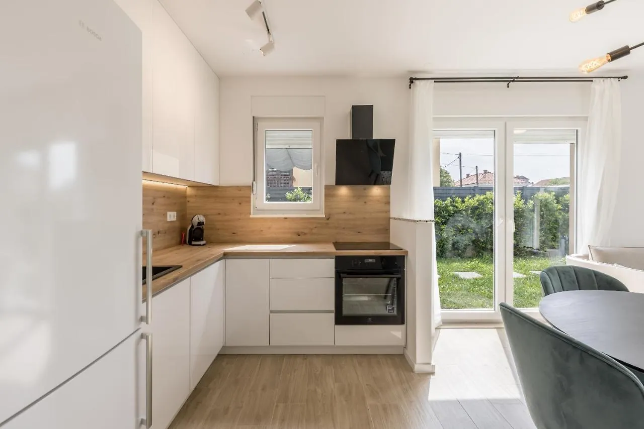 Apartment Dolce D Kastela