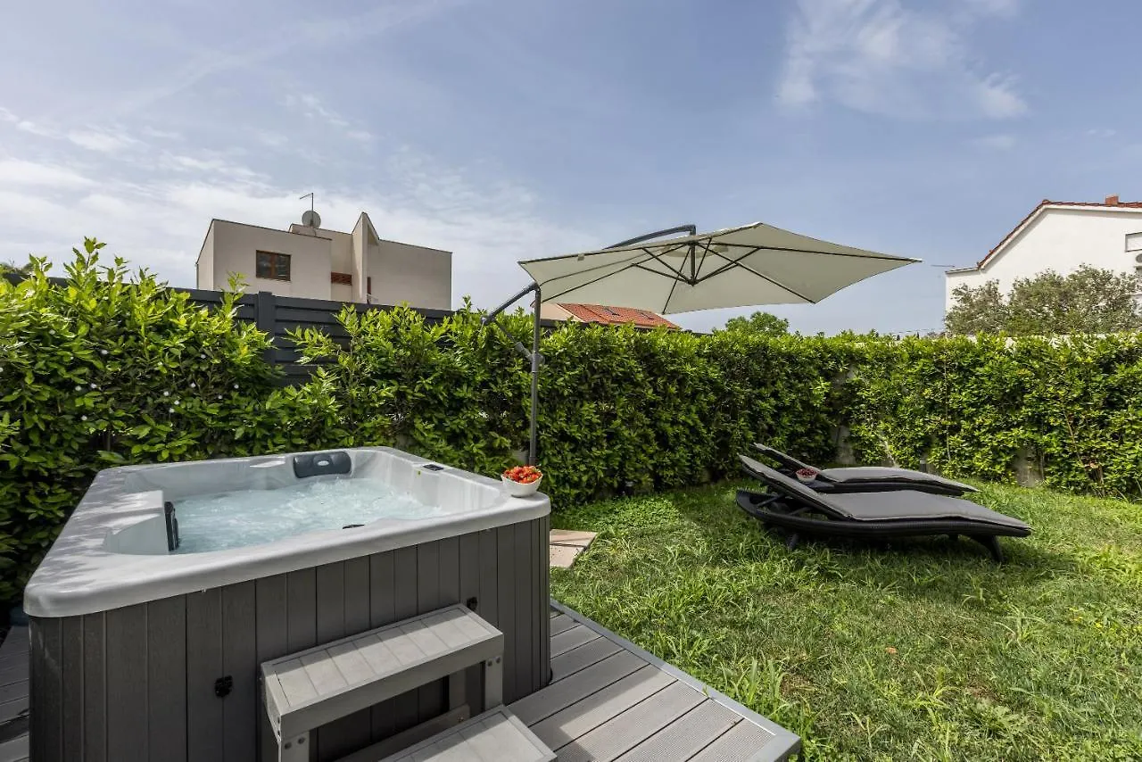 Apartment Dolce D Kastela