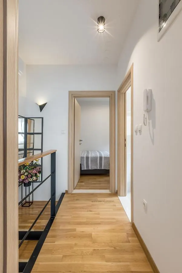 Apartment Dolce D Kastela Croatia