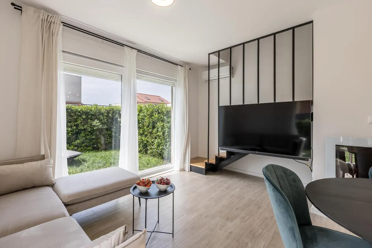 Apartment Dolce D Kastela 0*,