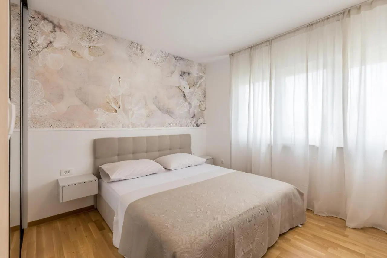 Apartment Dolce D Kastela