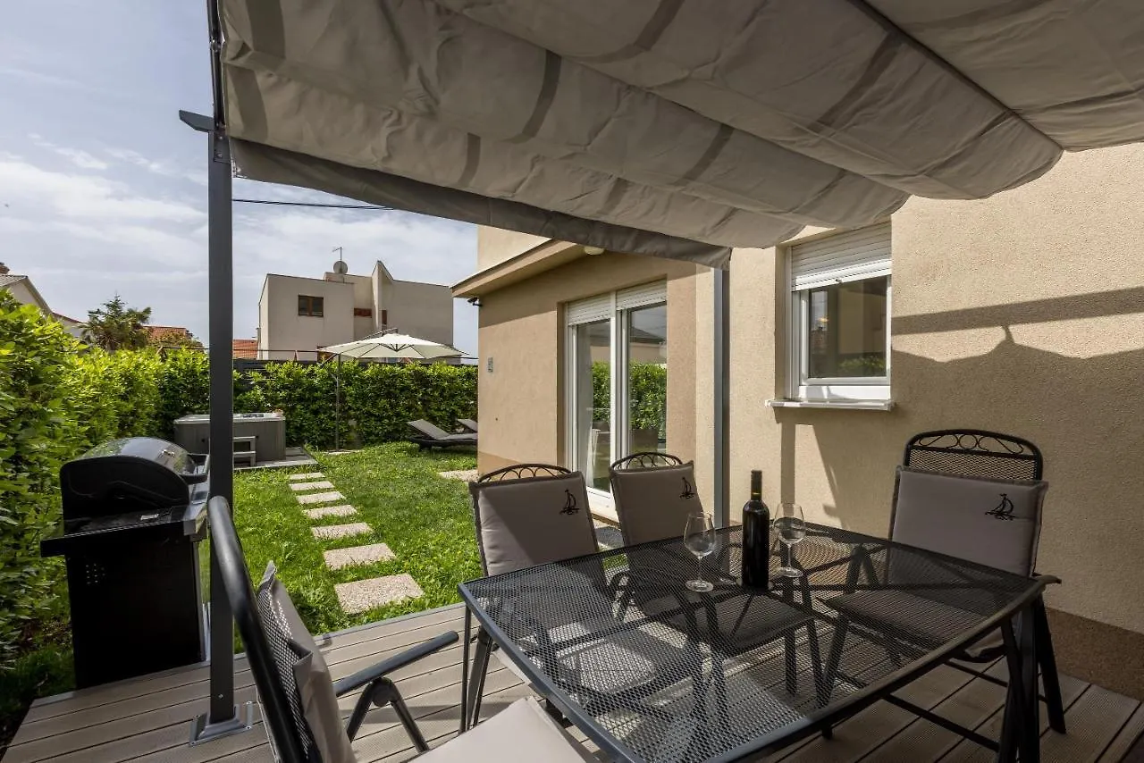 Apartment Dolce D Kastela