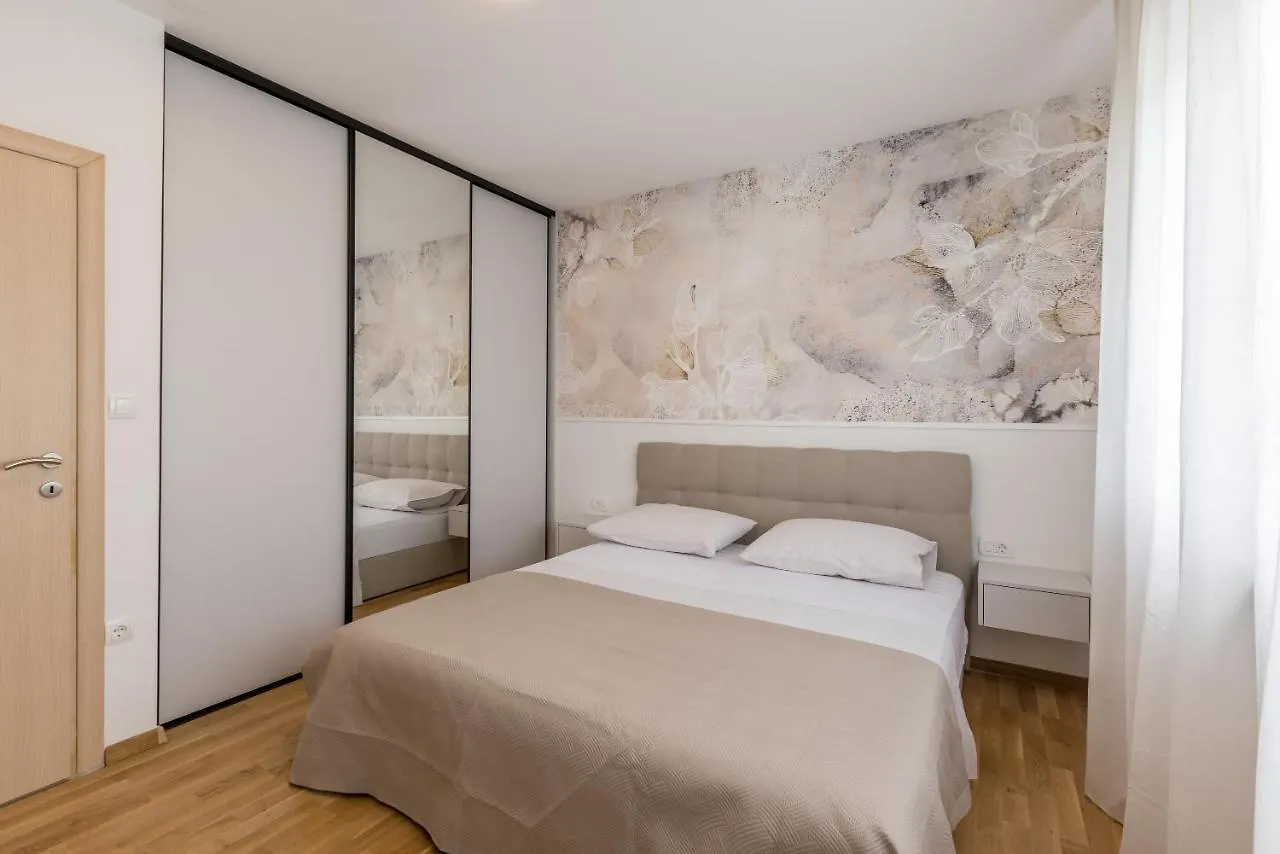 Apartment Dolce D Kastela