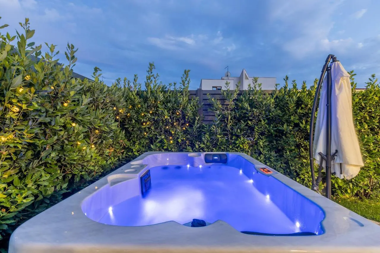 Apartment Dolce D Kastela 0*,