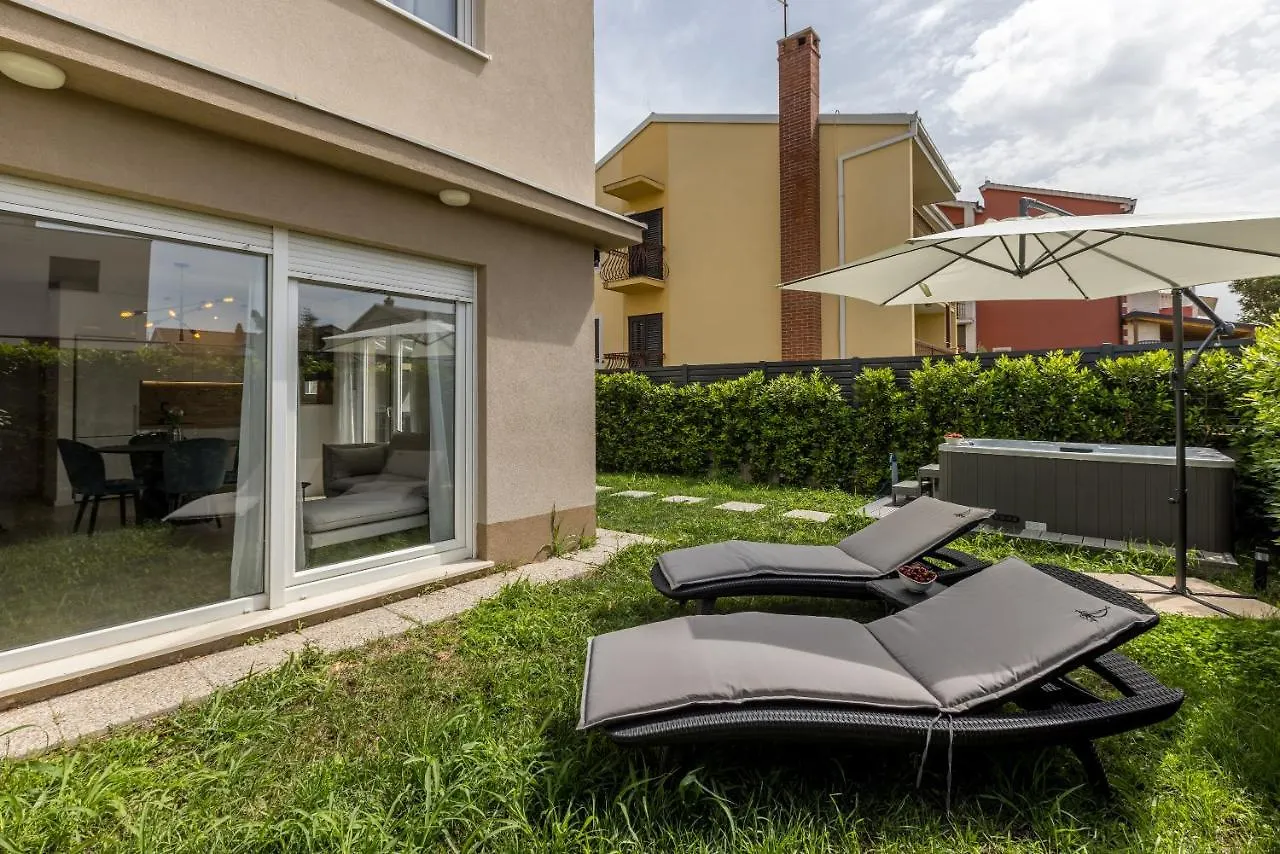 Apartment Dolce D Kaštela